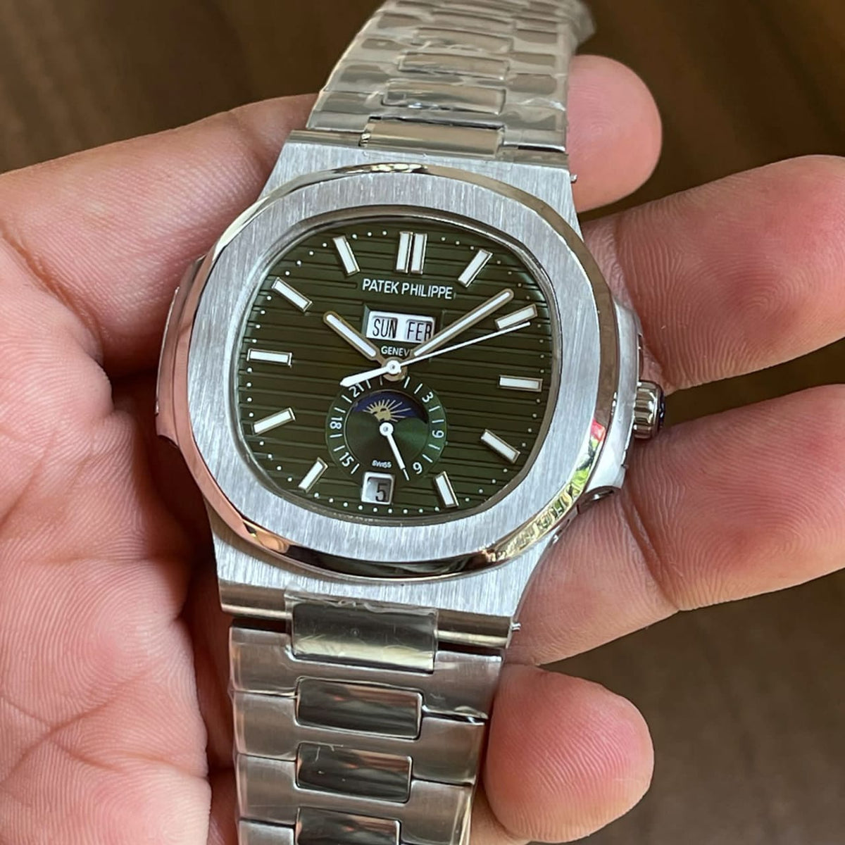 Patek Philippe nautilus calendar green Dial stainless steel men's automatic watch