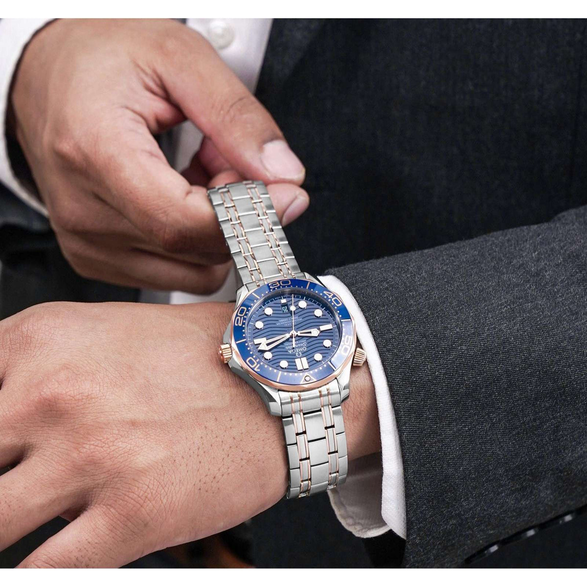 Omega Seamaster Diver 300M Co‑Axial Master Chronometer Blue Dial 210.30.42.20.03.001 Men's watch